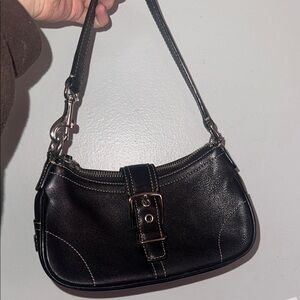 Vintage Coach Black Leather Shoulder Bag with Buckle (RARE)